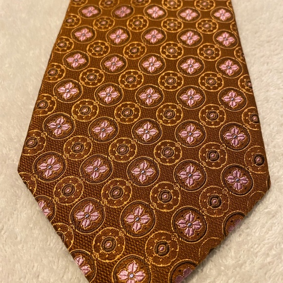 Brand New Trendy Tie By ROYAL CLASSIC - Picture 2 of 4